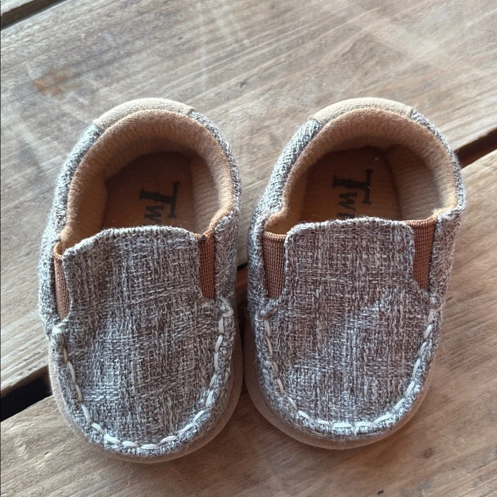 Twisted X Infant Slip-ons, Loafers, Moc Moccasin Shoes for Baby, Size 1 or 2